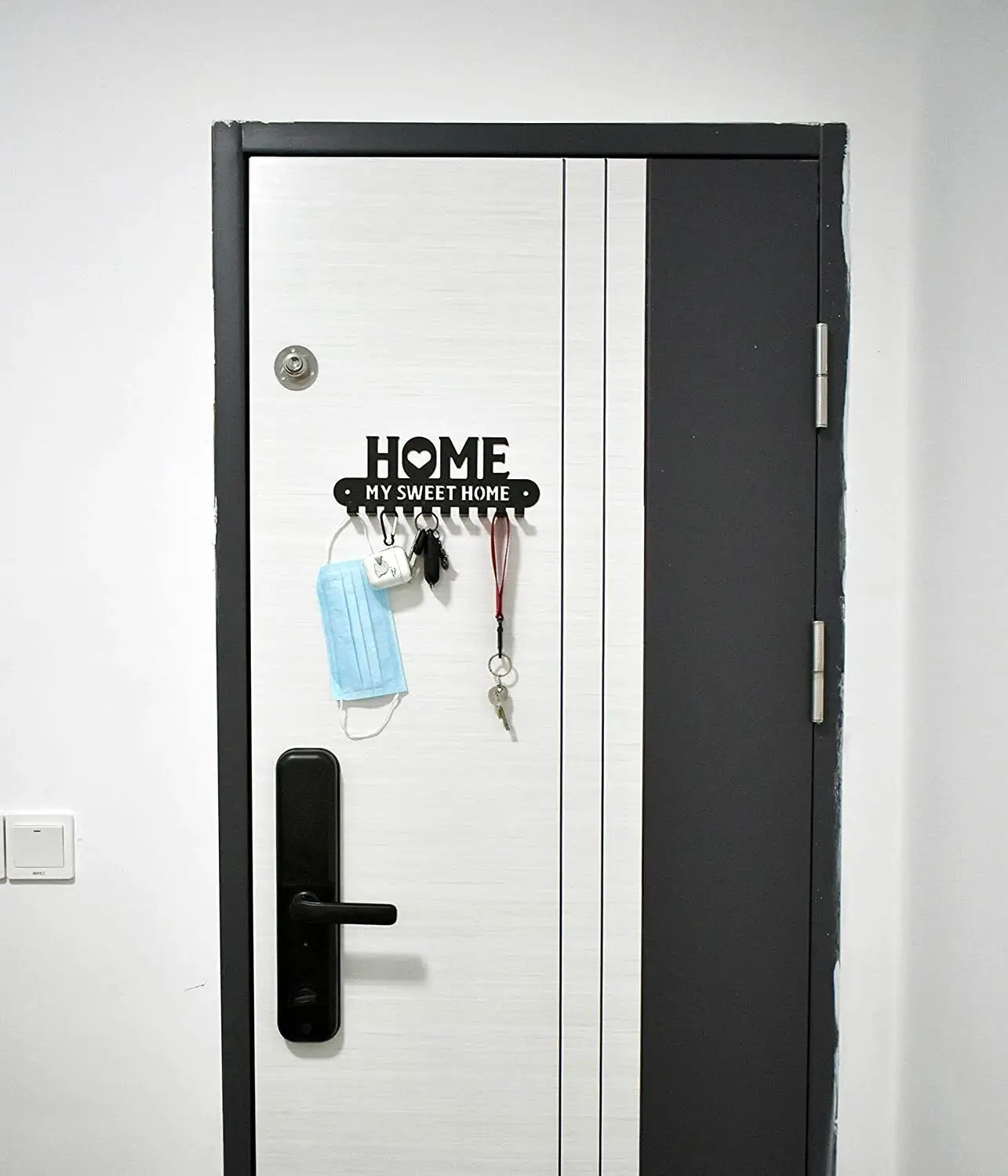 Description Picture 3 of itemCIFBUY Black Metal Key Holder Hooks Sweet Home Wall Hanger Decor for Front Door Kitchen Garage Ready to Hang, 10 Hook Racks