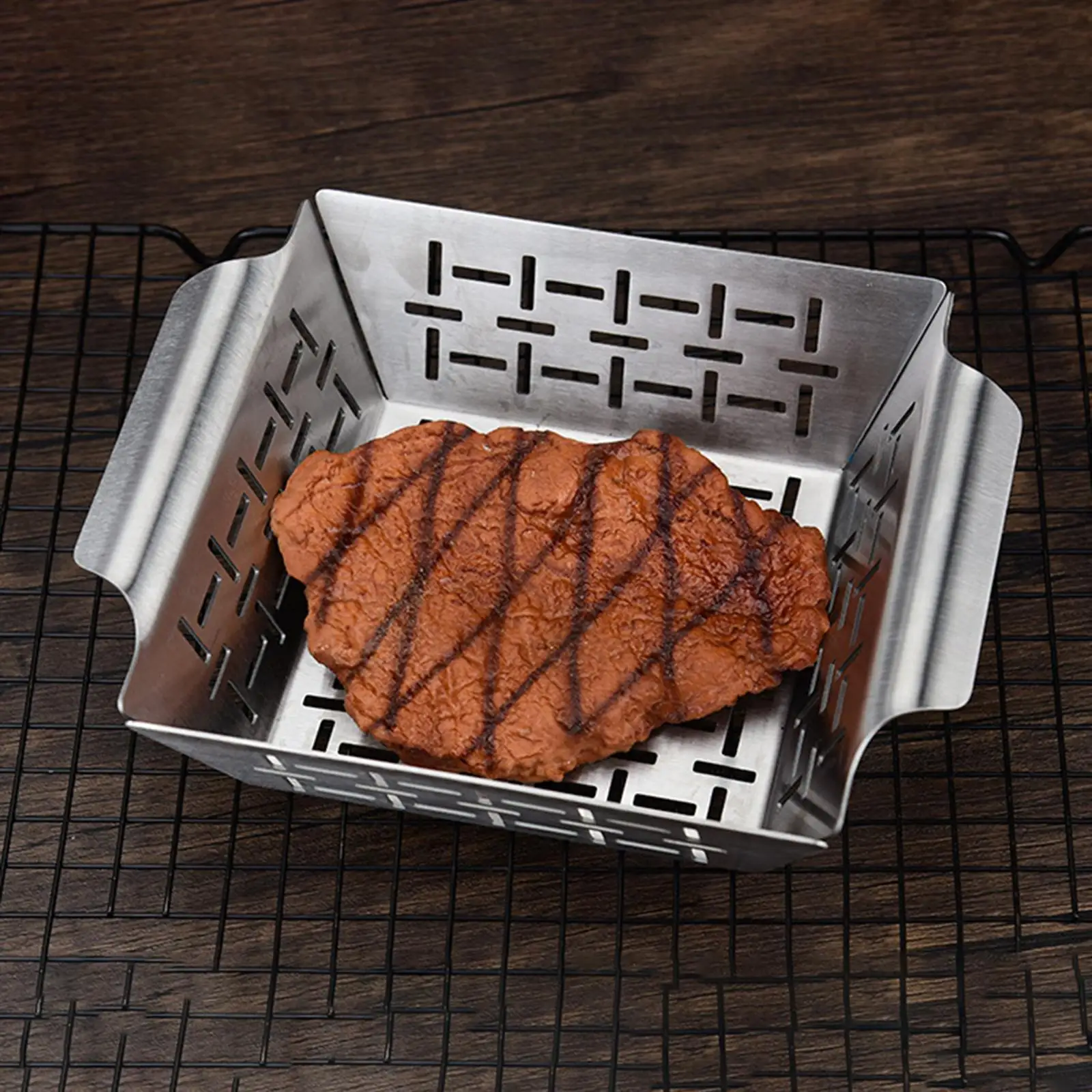Stainless Steel Roast Fish Grilling Basket BBQ Grill Pan BBQ Accessories Grilling Bowl Grill Barbecue Plate Leakage