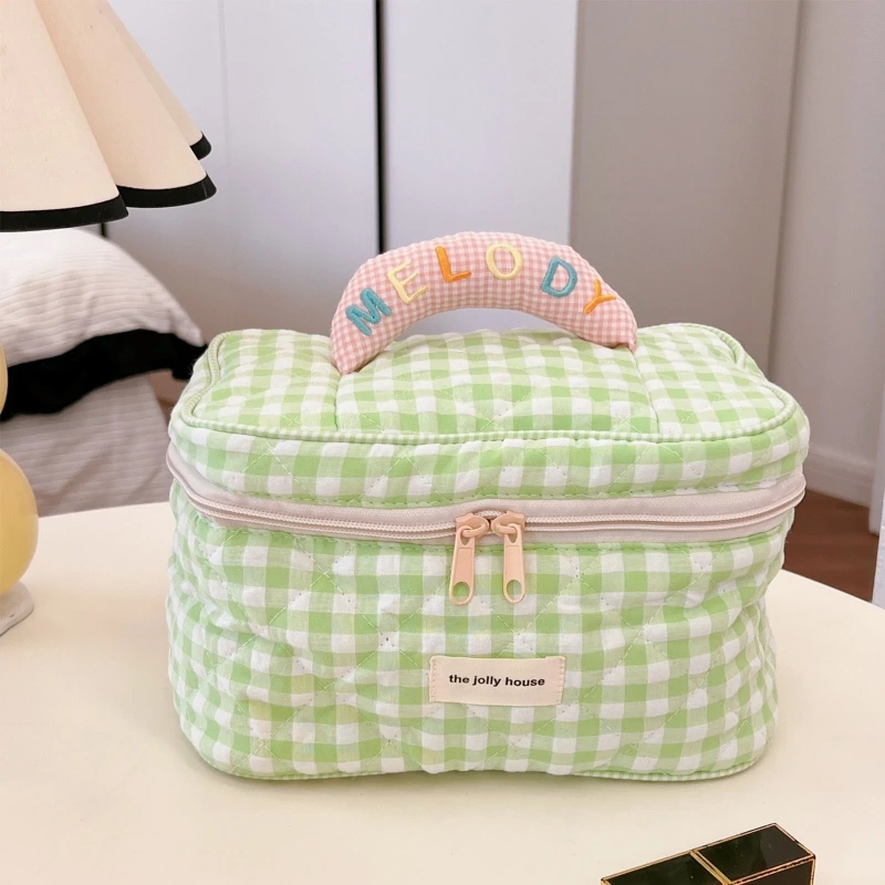 WLLHYF 2 Pieces Checkered Makeup Bag Green Pink Cosmetic Pouch Zipper  Travel Toiletry Bag Storage Bag Large Capacity Purse Organizer Pencil Case  Valentine's Day Gift for Women Girls : : Beauty