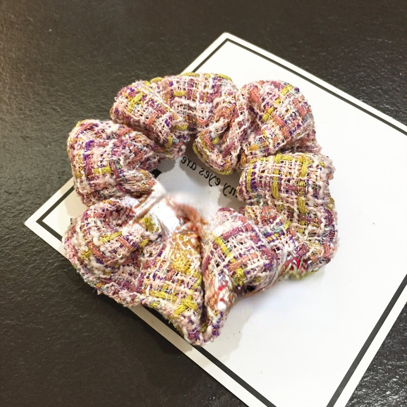 Koreanische Herbst Winter Neue Woolen Haar Krawatten Dickdarm Ring Design Weiche Schwarz Weiß Streifen Gummi Mädchen Accessoires – Detail 7