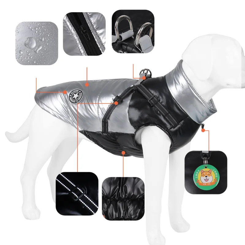 Un perro con chaleco protector. El chaleco parece estar diseñado para perros, posiblemente para actividades como senderismo, caza o trabajo en diversos entornos. Tiene un material reflectante en la parte posterior, que probablemente esté destinado a aumentar la visibilidad en condiciones de poca luz.