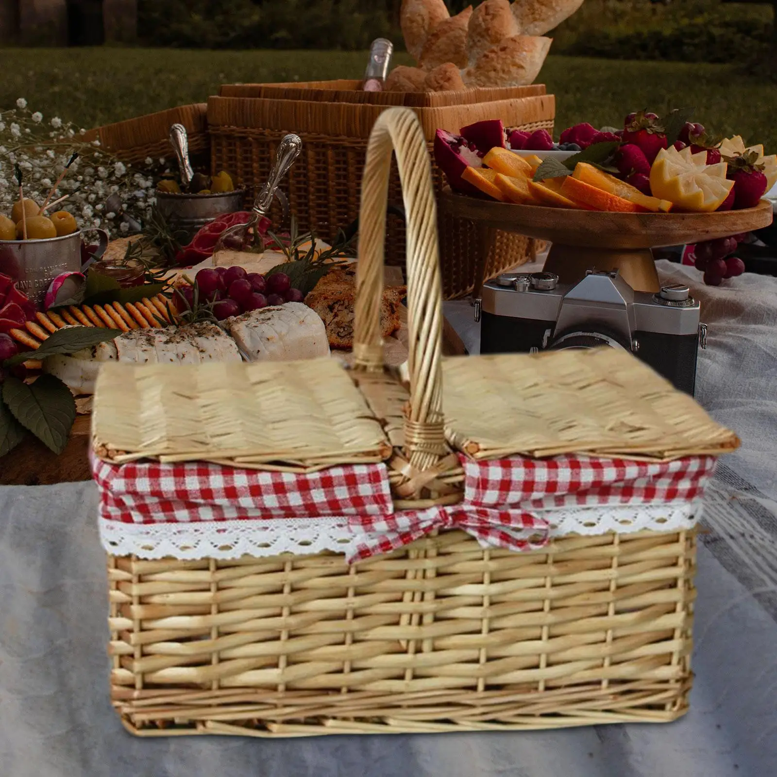 Picnic Basket with Lid and Handle with Washable Lining Rattan Storage Serving Basket for Park Parties Wedding Camping Vegetables