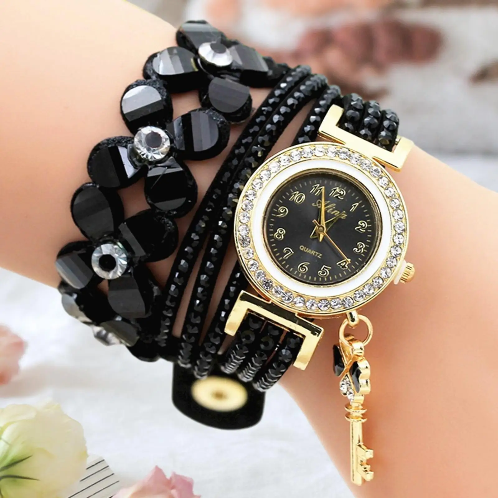 Bracelet Watch Durable Portable Time Display Decorative Wristwatch for Travel Birthday Gift Fishing Shopping Outdoor Activities