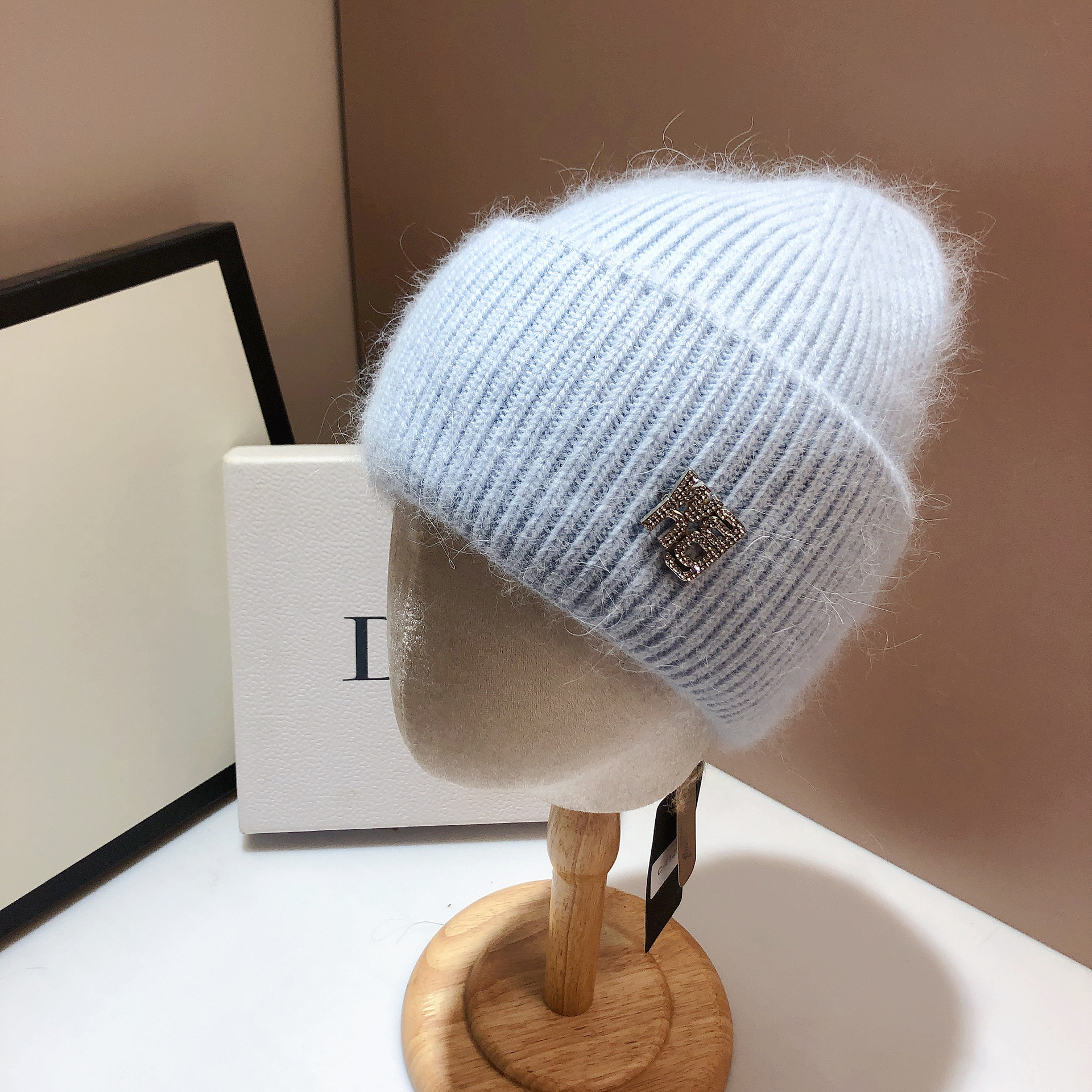 Title 18, 21 Colors Real Rabbit Fur Beanies Winter Hat fo...