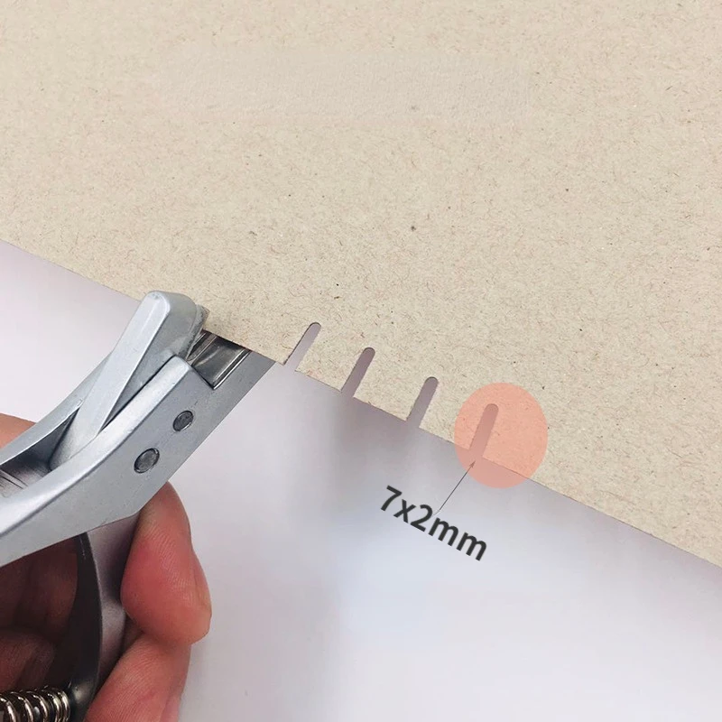 Description Picture 5 of itemTailors Designer Garment Pattern Notcher Paper Punch Sewing Pliers Punch Marker Pattern Hole Notches Punch Tool 1Pc