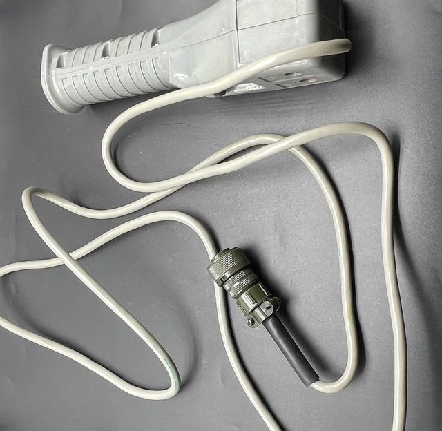 TOYOTA ラウンドクルーザー　ウィンチリモコン Winch Remote Control Switch For Toyota Land Cruiser 4700