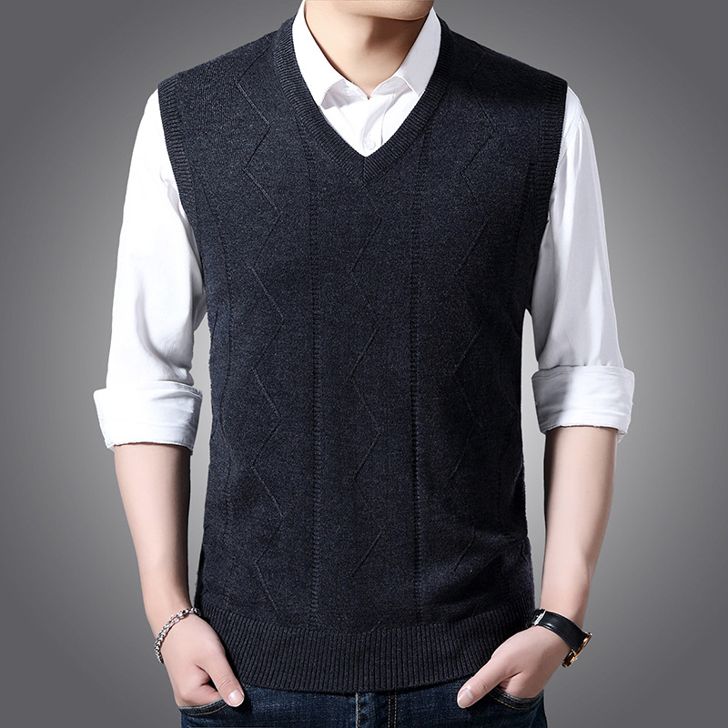 Description Picture 4 of item2023 New Autumn Men's Vest Knitted Sweater Korean Fashion Wool Sweater Vest Midlife Jacquard Business Casual V-neck Tank Tops