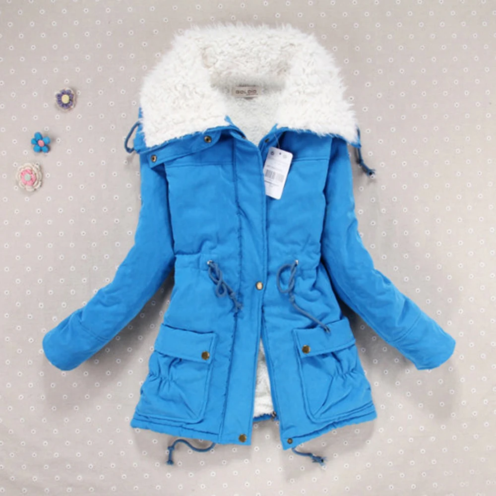 Голубая куртка женская зимняя
