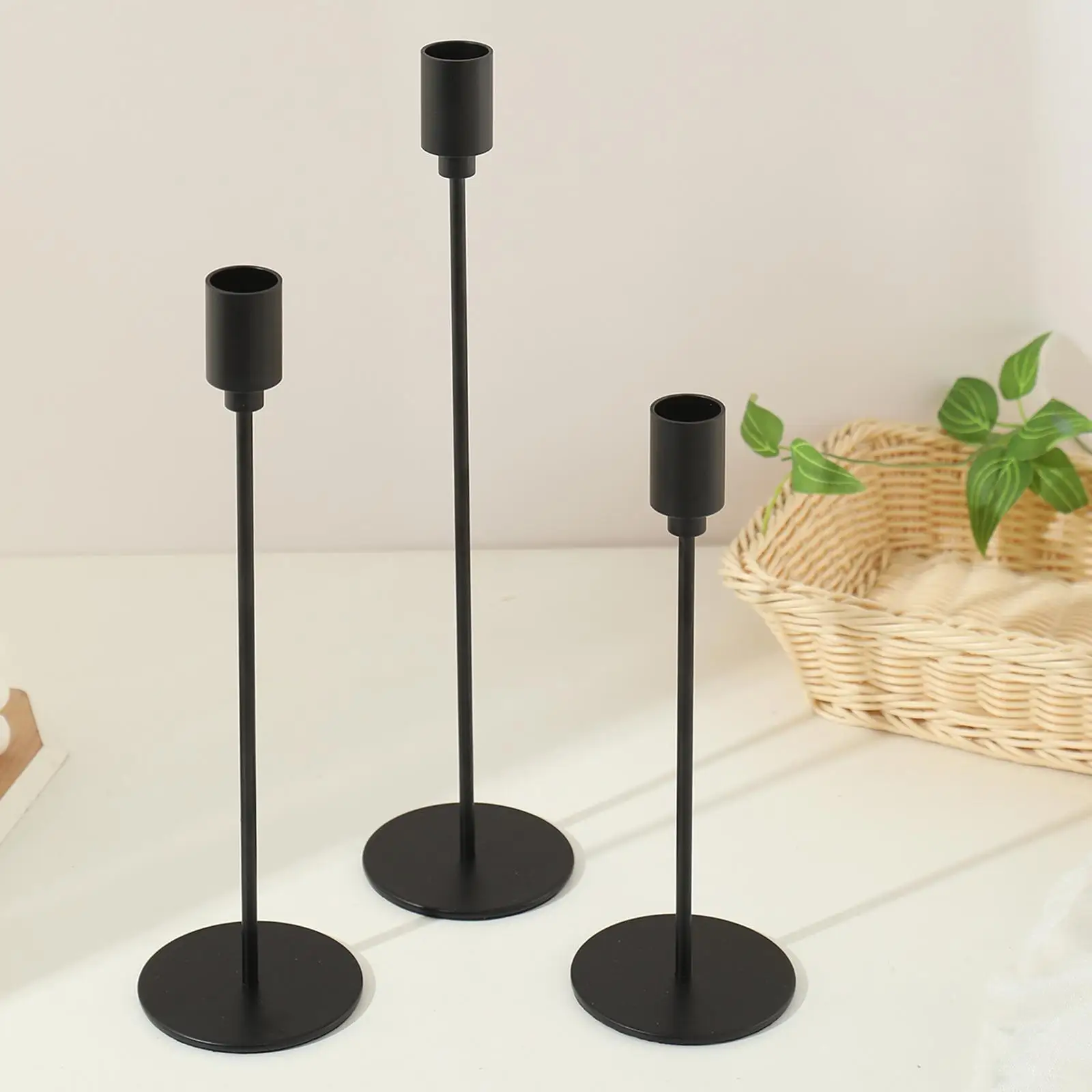 Elegant Candle Holder, Iron Stand Candelabra Creative Pillar Candlestick for Party Decoration Bar Dinning Room Tabletop