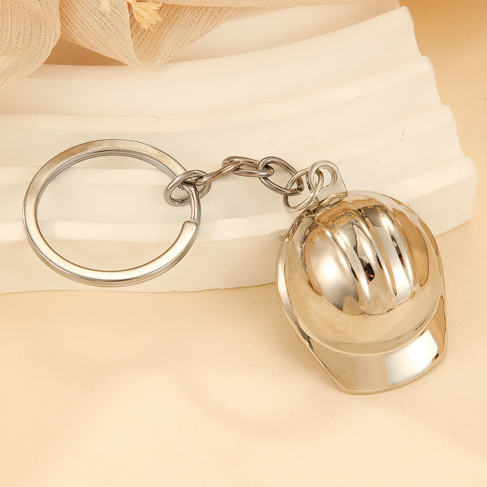 Beliebte Schmuck Legierung Anhänger Schlüsselbund Heißer Verkauf Neue Hut Schlüsselbund Schutzhelm Kreative Tasche Anhänger – Detail 3