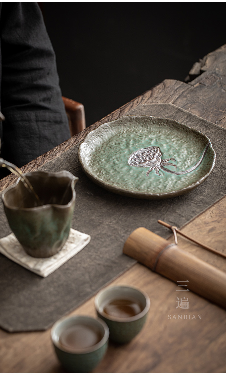 Lotus Seedpod Pot Tray_12.jpg