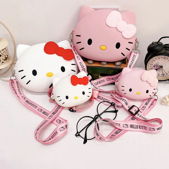 Sparkly Hello Kitty messenger bag! 🎀, super cute 