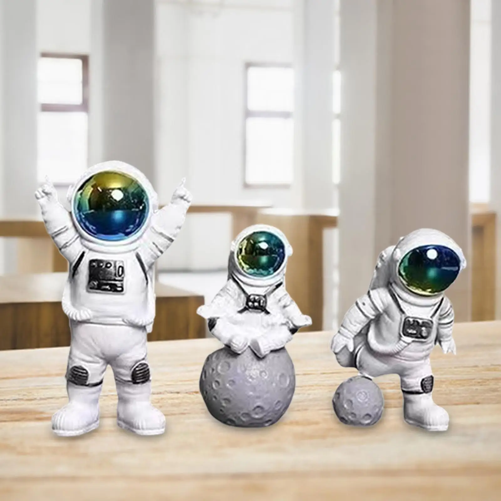 Astronaut Figurine, Blue Astronaut Figure Toy Desktop Ornaments Resin Outer Space Birthday Cupcake Spaceman for Kids Party Gift