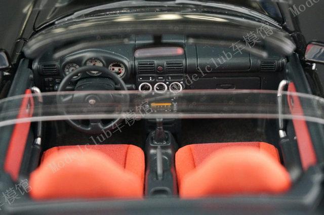 Autoart 1:18 MR2 Spyder Black JDM Alloy Fully Open Simulation 