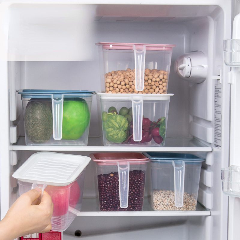 Description Picture 2 of itemLarge-capacity Kitchen Refrigerator Storage Box with Lid Handle Plastic Sealed Fresh-keeping Box Food Storage Containers