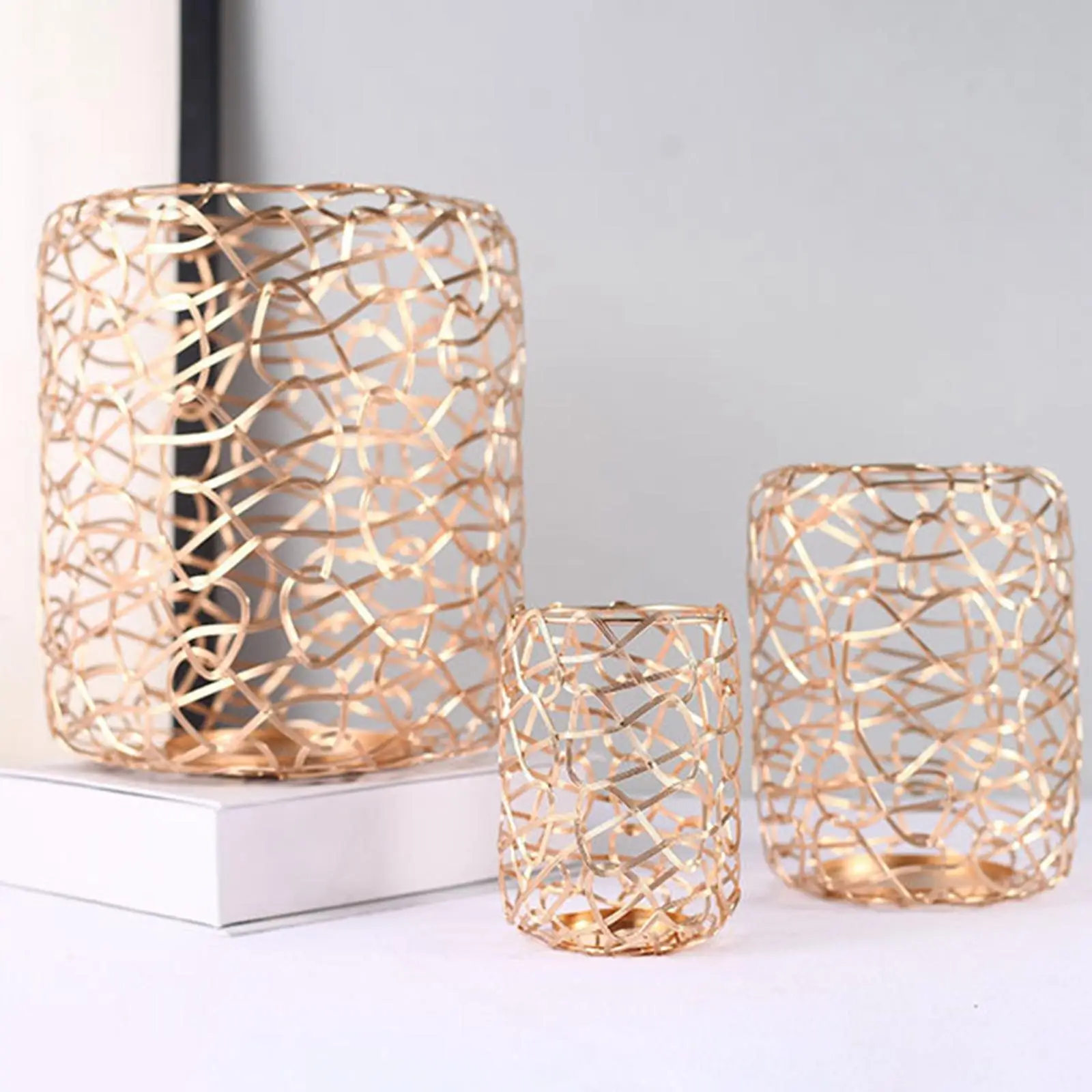 3Pcs Rustic Wire Candle Holder Candlestick Stand Tealight Candle Holders Ornament Crafts for Party Wedding Dinner Home Decor