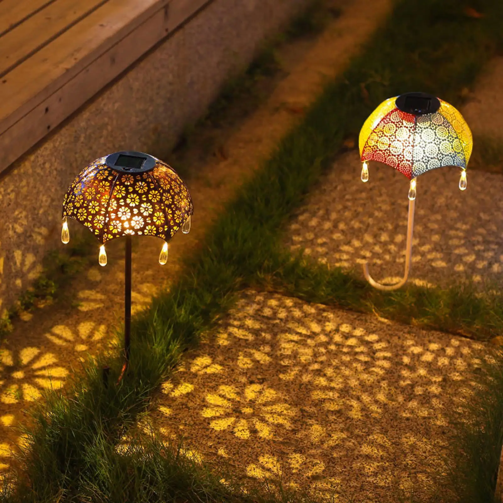 Umbrella Shaped Lawn Light Driveway Lighting Landscape Lamp Solar LED Lights for Lawn Courtyard Pathway Patio Decoration
