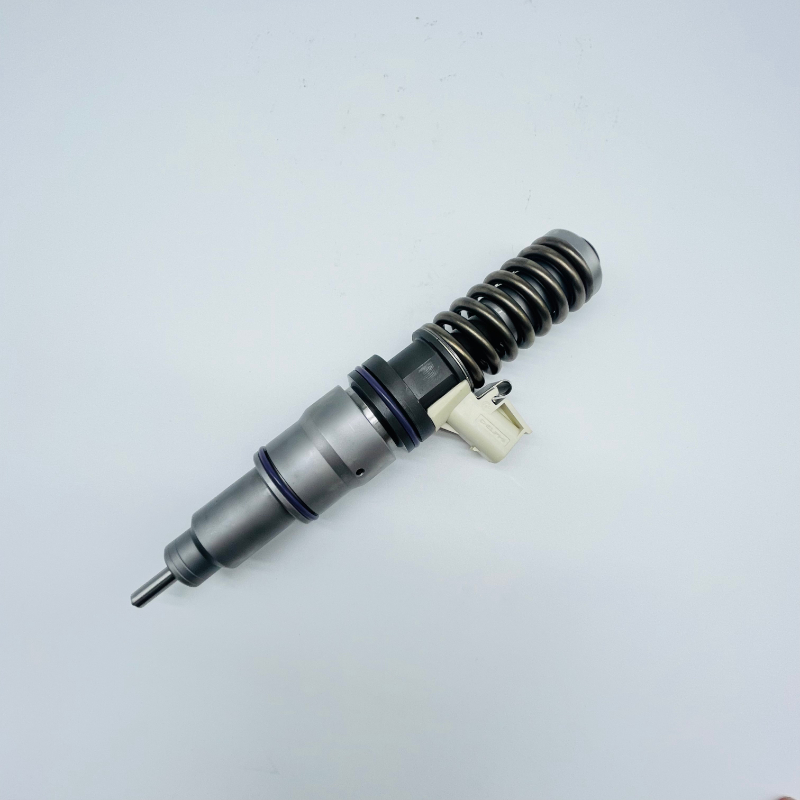 S96066d5309304285a59e384d024c4821T 21371672 wspólny wtryskiwacz szynowy jest odpowiedni dla części zamienne do koparki Volvo EC380D EC480D