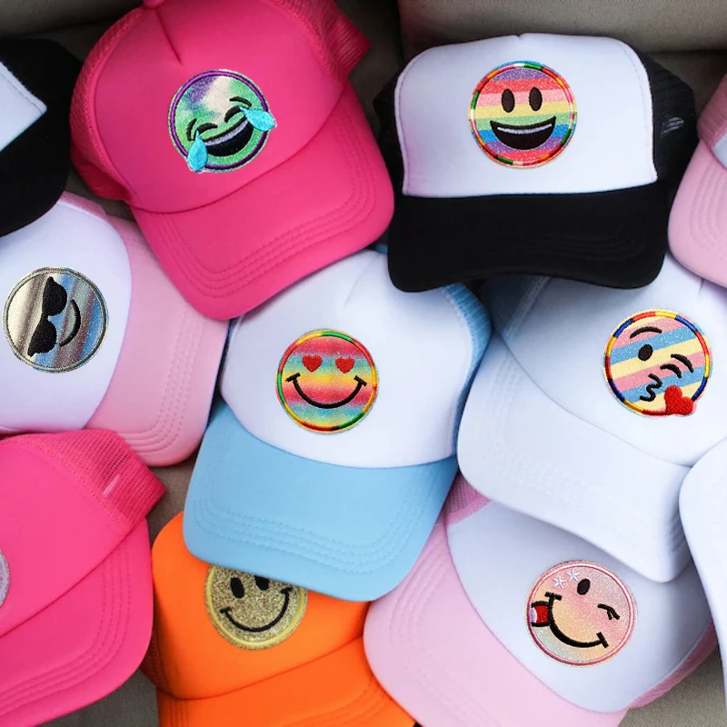 23 Colors Glitter Smiley Embroidered Cloth Sticker Mesh Hat Trucker Hat Summer Ladies Sunshade Beach Hat Summer Pool Party Hat men's skullies & beanies