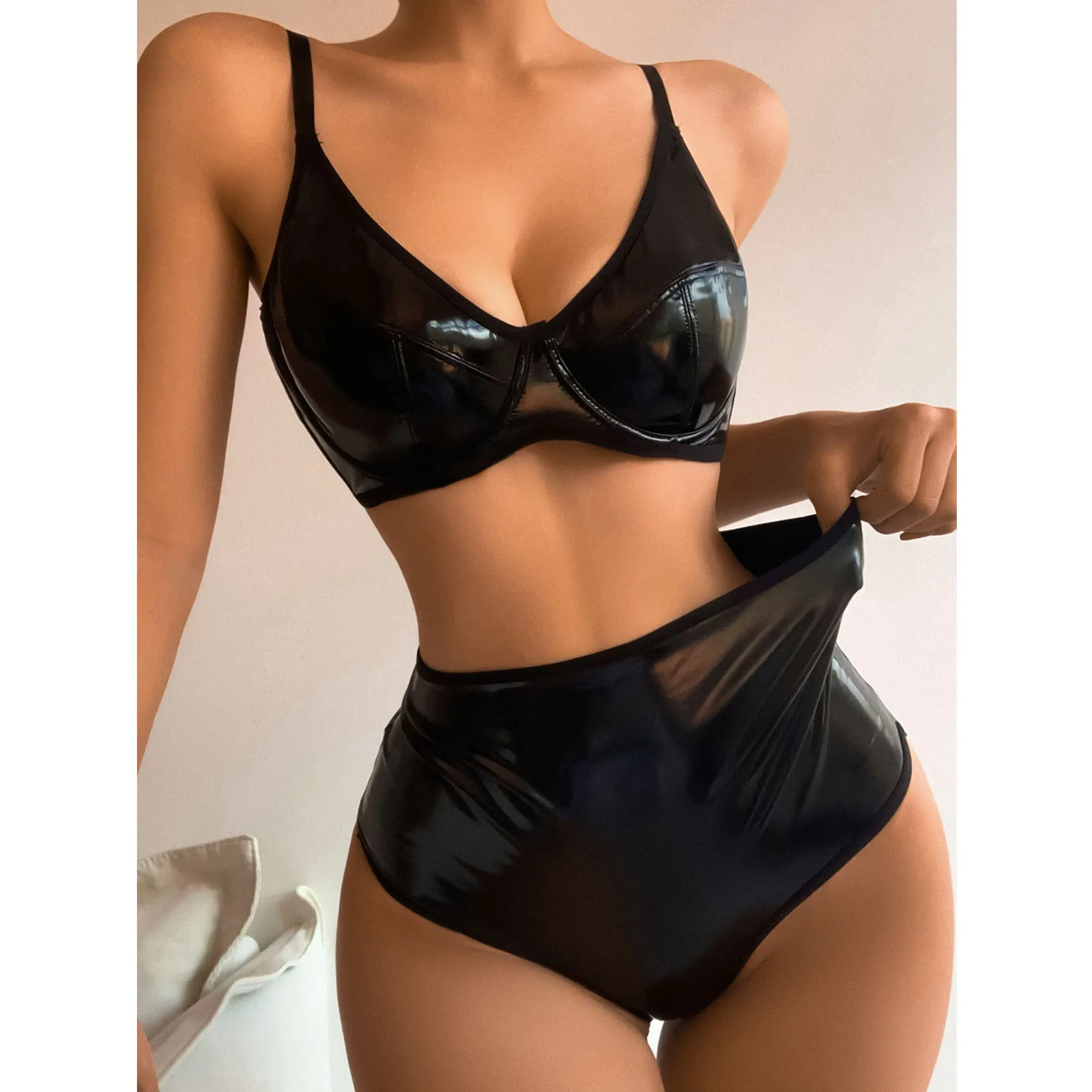 Sexy Women Latex Lingerie Two-piece Pu Leather Women Steel Ring Push Up Bra For Ladies Sexy Lingerie High Waist Underwear Set bra and brief sets
