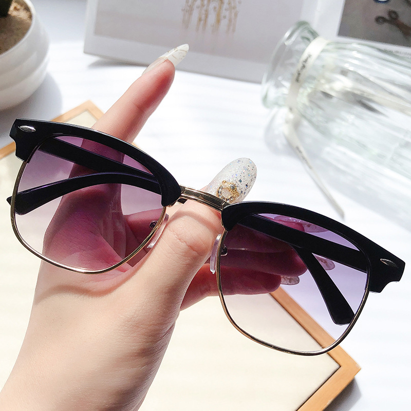 2023 Classic Retro Sunglasses for Women Fashion Men's Driver Glasses Ultra Light Shading and Anti Glare_voghion.com