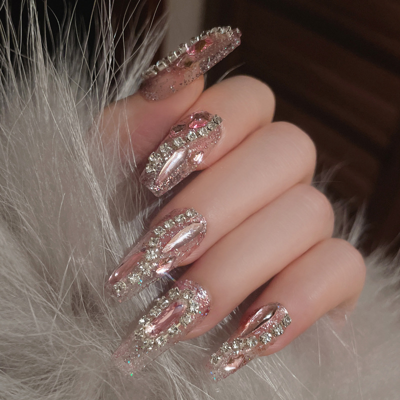 Best of Glitter Fairy Rhinestone False Nail Tips For Bride Lady Wearable Sweet Crystal Design Press On Nails Mid Length Fake Nail Patch Reviews & Tips - Image 4