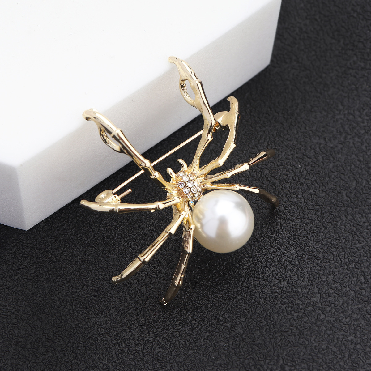 Punk Personalisierte Schwarze Perle Spinne Broschen Für Frauen Männer Kreative Kleidung Schal Zubehör Brosche Metall Pin Party Schmuck – Detail 6