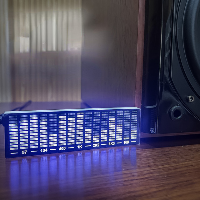 Analizador De Espectro AK2515 - Pantalla VFD Pro Para Música Y Niveles De Sonido