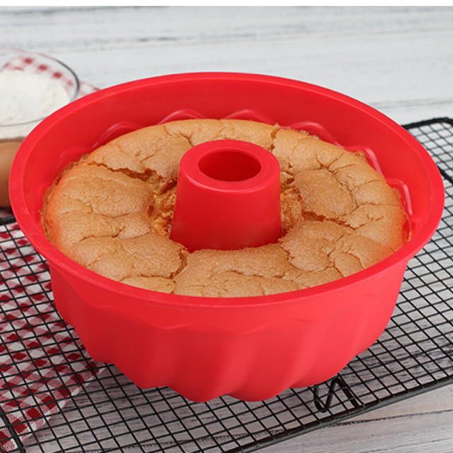Pound Cake 10 Inch Bundt Cake Pan Angel Food Cake Pan 10-Inch