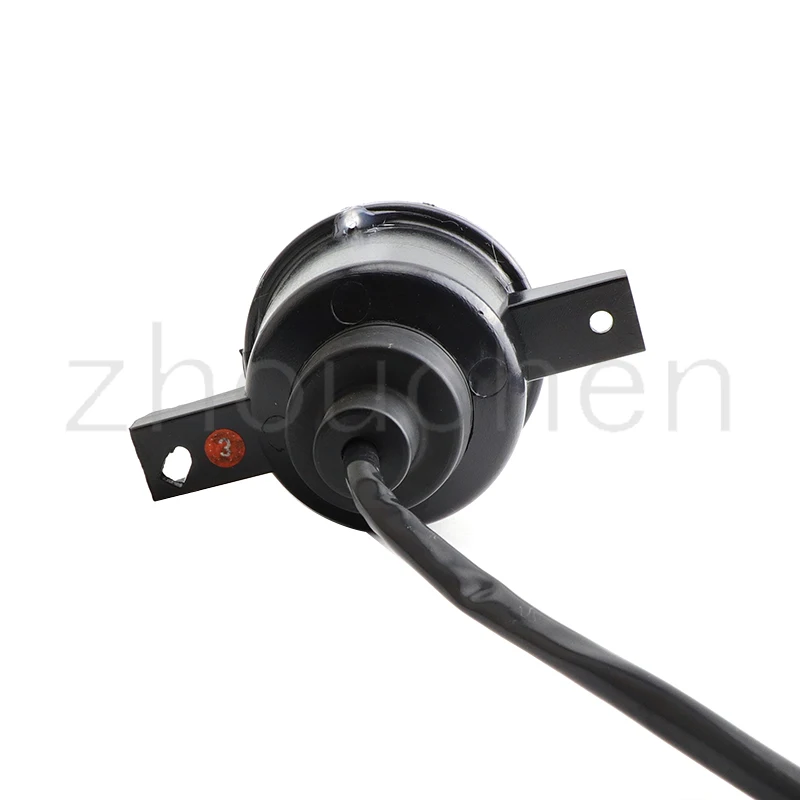 Detalle del conector de 3 cables del faro LED