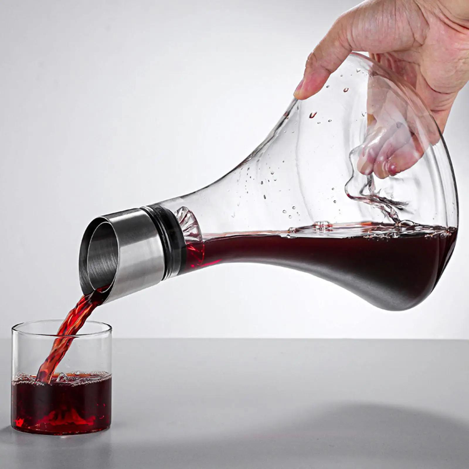 Handmade Red Wine Decanter Wine Aerator Champagne Dispenser Wine Carafe 1500ml for Bar Home Kitchen Restaurant Wine Accessories
