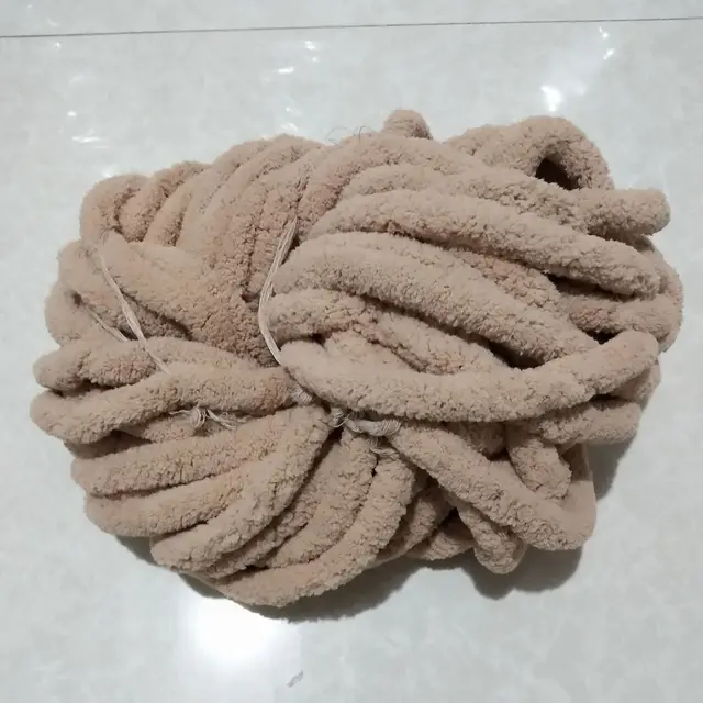 250g/Ball Chenille Yarn for Crochet Giant Chunky Blanket Carpet