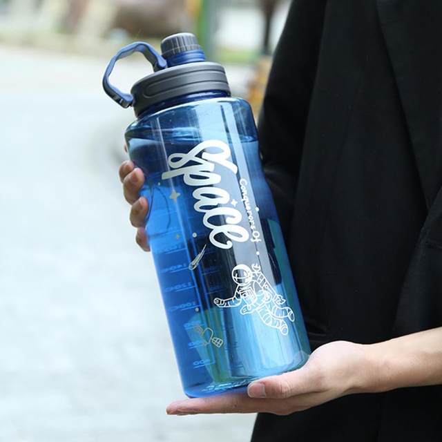 LeKY 1500/2200ml Ergonomic Handgrip Large Capacity Sport Water Kettle  One-Key Opening Transparent Soft Straw Sport Water Bottle for Indoor  outdoor 