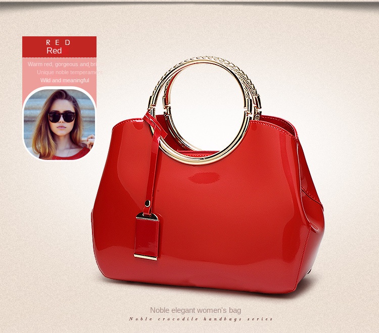 Patent leather bag small_16.jpg