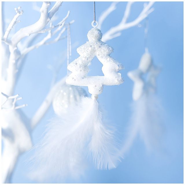 Christmas Decorations For Home White Foam Feathers Christmas Tree Hanging  Pendants Party Wedding Decorations Feather Ornaments - AliExpress