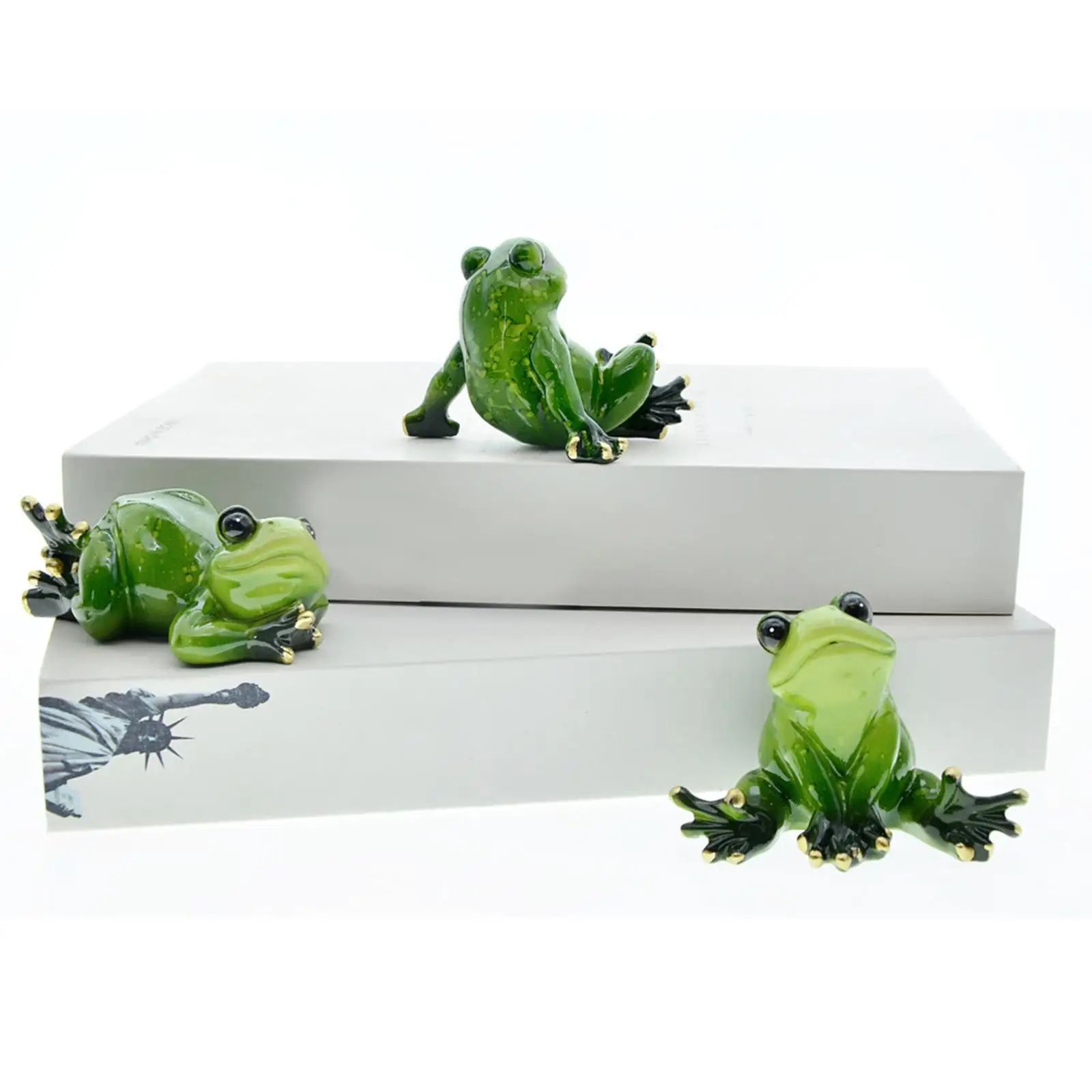 3x Cute Frog Figurines Handicraft Sculpture Animal Resin Miniature Ornament for Hotel Desktop Garden Office Decoration