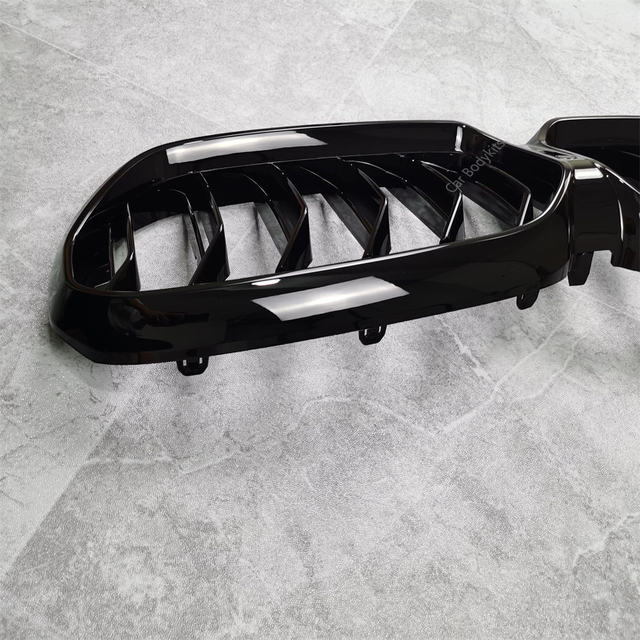 BMW G30 後期 LCI M550i 純正フロントグリル