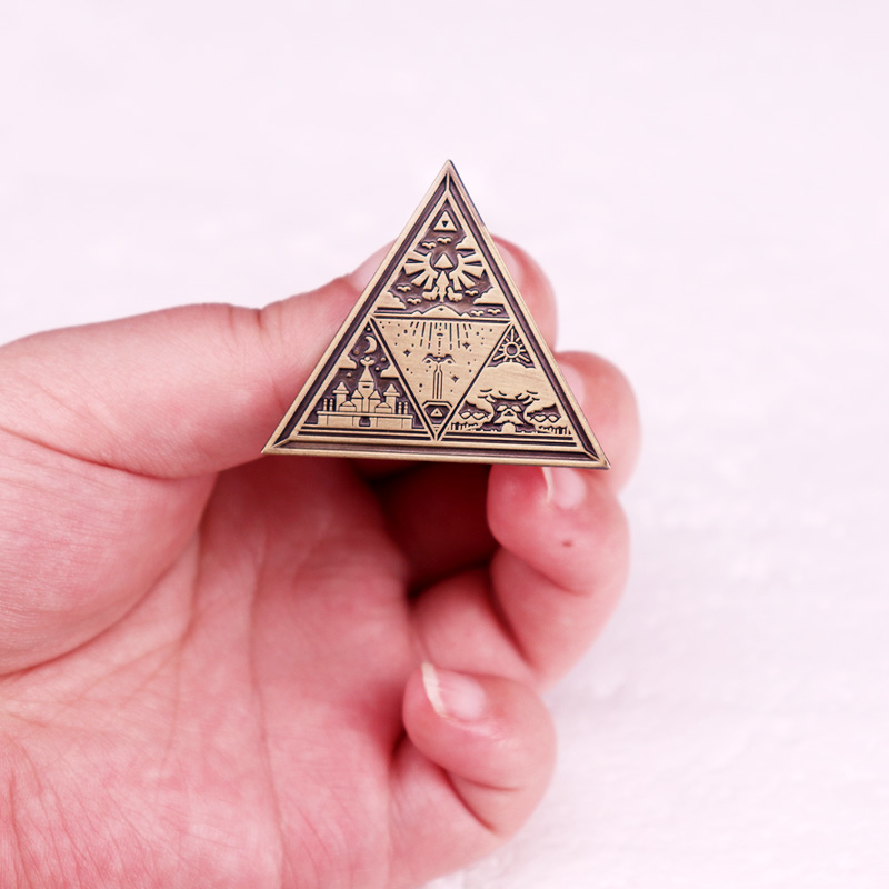 Abenteuerspiel Triforce Emaille Pin Vintage Abzeichen Brosche Schmuck Zubehör – Detail 4