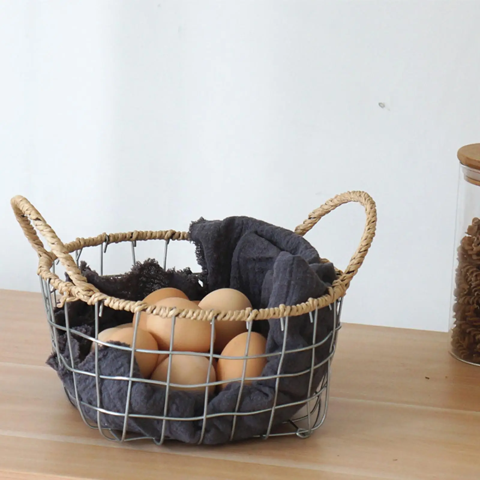 Egg Basket Fruit Holder Container Metal Eggs Wire Storage Basket for Dining Table Farmhouse Kitchen Counter Bathroom Vegetables