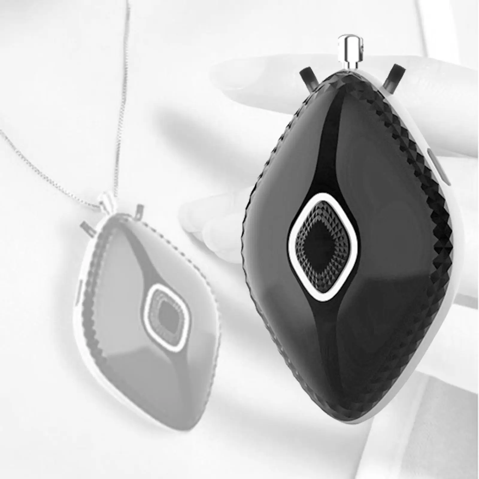 Wearable Air Purifier Portable Electronic Air Necklace for Travel School Tourism Kids Adults