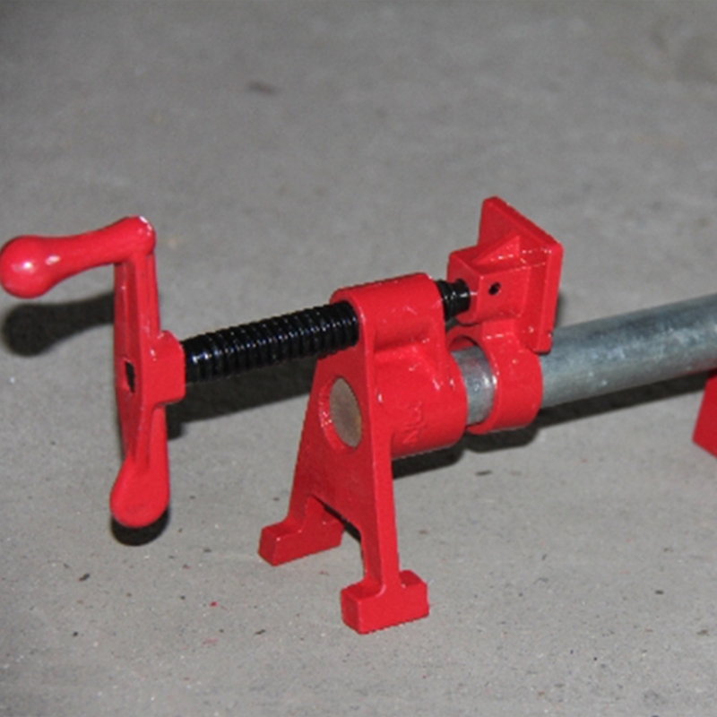 Description Picture 4 of itemPipe Clamp Woodworking Quick Release Heavy Duty Wide Base Iron Wood Metal Clamp Set Wood Gluing Pipe Clamp Set Compact