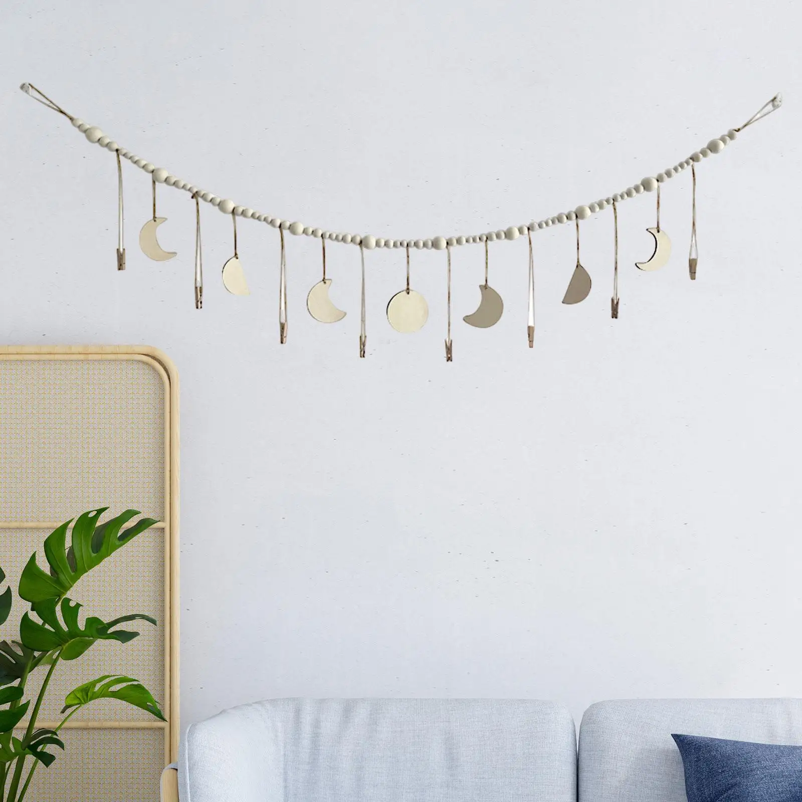 Wall Hanging Photo Display with Wood Bead Garland Wall Art Decor for Party Supplies Home Decoration