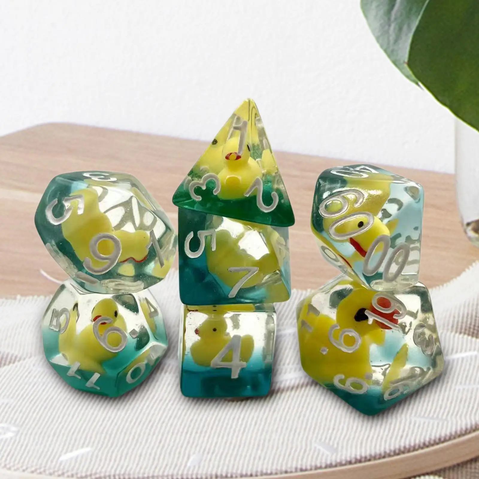 7 Pieces Acrylic Polyhedral Dices Set Bar Toys Filled with Ducks D4-D20 for