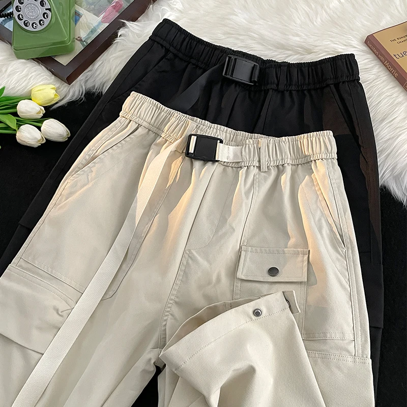 Description Picture 3 of itemFoufurieux Spring Pocket Tooling Overalls Men American Retro Straight Casual Loose High Street Sports Pants Men Trousers Male