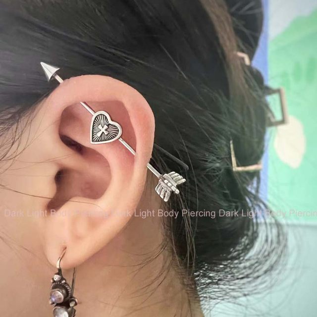 Industrial deals piercing cross