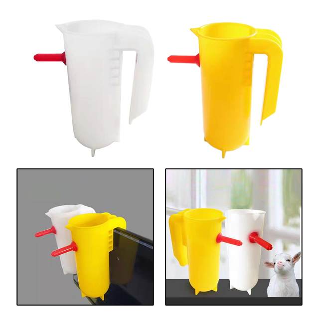 Plastic Farm Animal Molded Cups with Lids & Straws