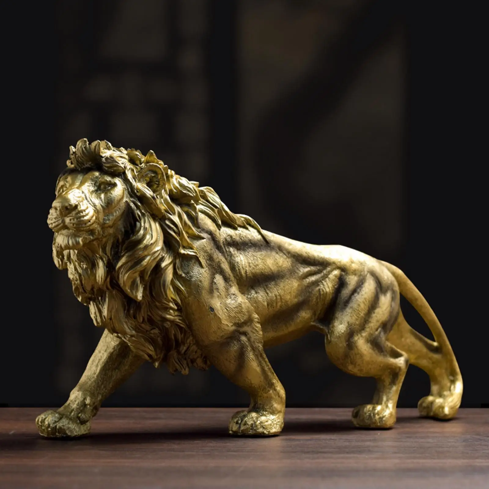 Large Lion Statue Animal Sculpture Art Crafts Resin for Home Porch Office Christmas Decoration