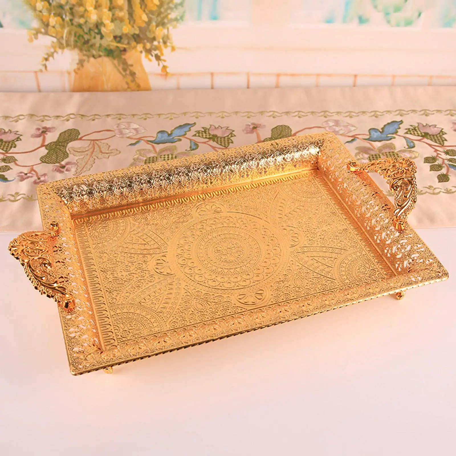 Iron Serving Tray, Bread Tray Display Tray Fruit Plate Jewelry Tray Makeup Organizer for Bathroom Dressing Room Party Decoration