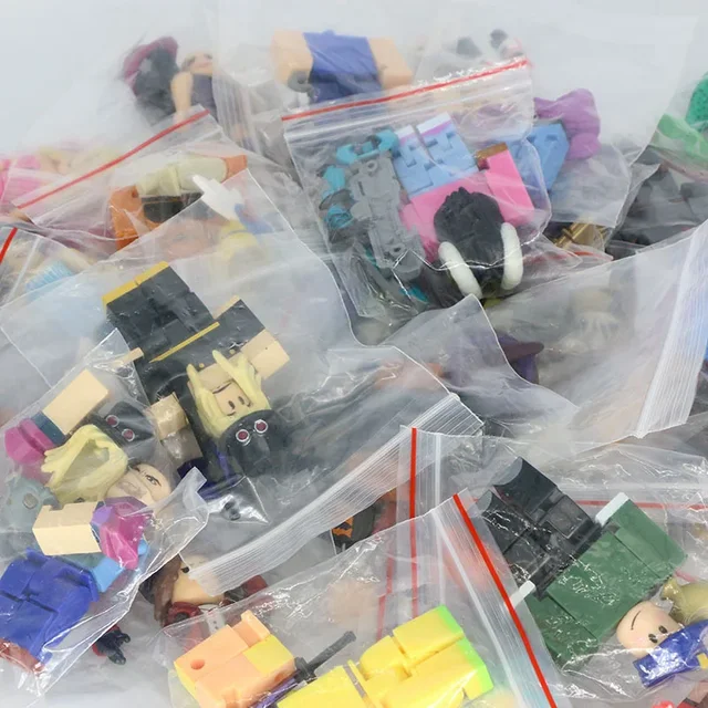 Roblox: A virtual world of Lego-like blocks - CNET