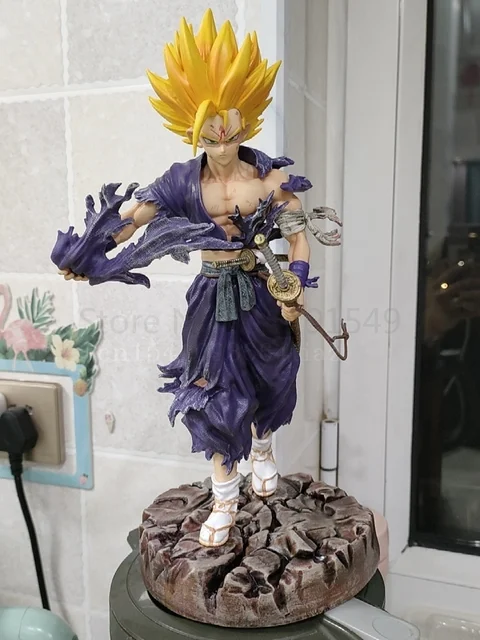 Dragon Ball Z figurine in Samurai – Millésime Company